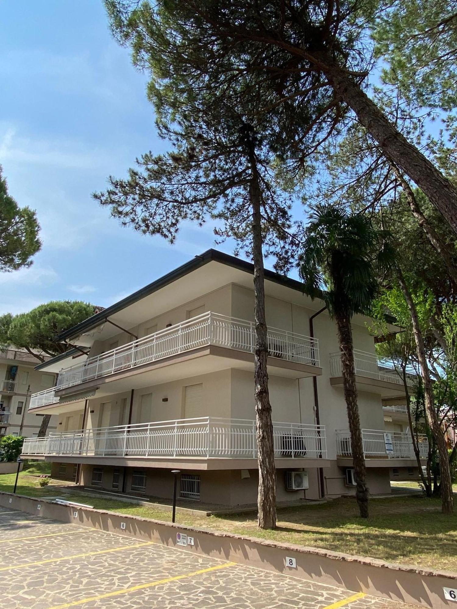 Appartamenti Fungo Lignano Sabbiadoro Dış mekan fotoğraf